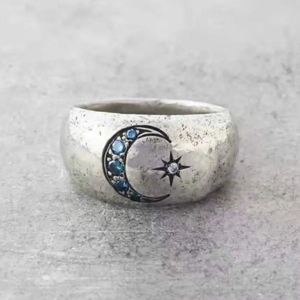 Vintage Style Blue Zircon Ring Carved with Sun and Moon for Silver Plated